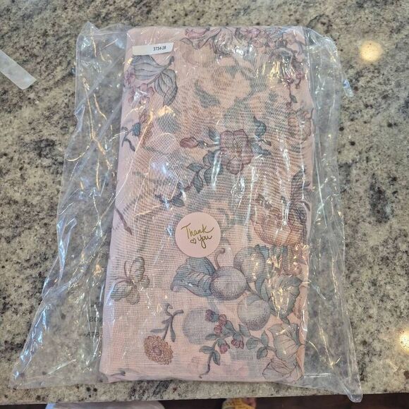 Fabric, Peach & Teal Floral Sheer Cotton 45" x 6.5 yds - Picture 3 of 4